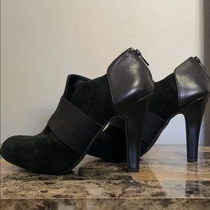 Gianni Bini Booties